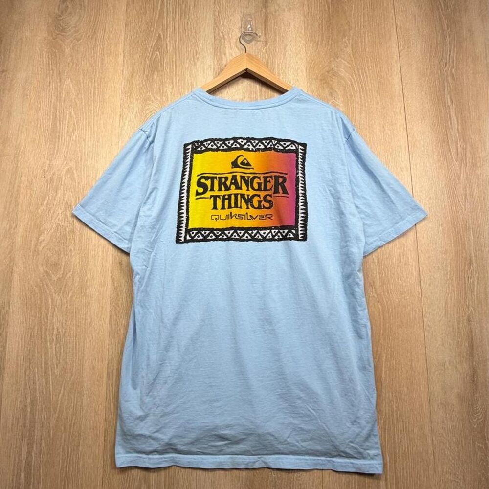 Quiksilver Men's Blue T-shirt